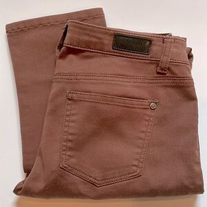 Celebrity Pink Jeans ~ SZ 7 ~ Mahagony - Dare You Skinny